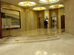 -天港漫非酒店(宁波火车站联丰地铁站店)