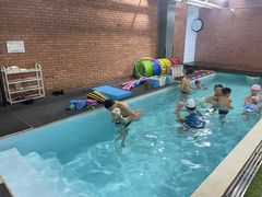 -IBOBI亲子游泳俱乐部(华侨城中心)