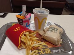 -麦当劳(华融店)