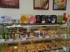 面包甜点陈列柜-丹香(青岛伊春路店)