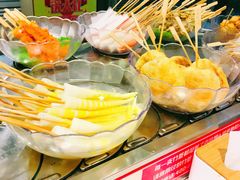 -百品聚旋转火锅(万德庄店)