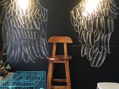 -志龙皇冠吃货椰子铺