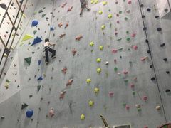 环境-尽峰攀岩 Acme Climbing