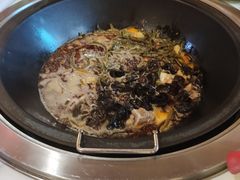 -人民公社铁锅炖·东北菜(卫国道店)