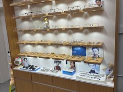 -亿视康青少儿眼镜(五官科店)