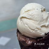 就算是个阴天，来码头还是想吃冰淇凌
