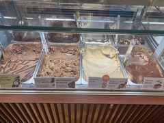 -VENCHI 闻绮(上海佛罗伦萨小镇店)