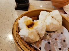 蜜汁叉烧包-点都德(盘福楼店)
