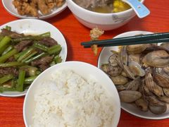 -爱的果实月嫂育婴师(世纪东方店)