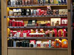 零售区-星巴克臻选(华堂·新辰汇店)