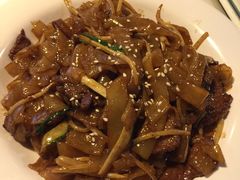 -新大咀港式茶餐厅(宝山万达店)