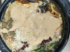 -曹宝林砂锅麻辣烫(星光路店)