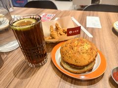 -必胜客(新中纬店)