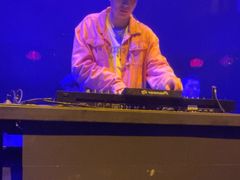 -赤红音乐现场(浦东金桥路店)