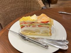 水果千层蛋糕-HARBS(渋谷ヒカリエ シンクス店)