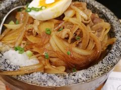 石锅牛肉拌饭-万喜拉面
