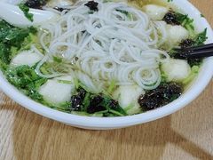 -老滕家过桥米线(金鱼胡同店)
