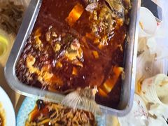 -老街烧烤大排档·地道湖北菜·龙虾馆(汉口火车站店)