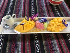 -Tikky Cafe