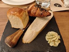 -Mark&Mars Restaurant