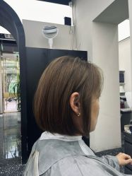 -Hair Co.一间沙龙