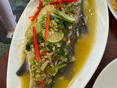 -Dang restaurant (patong phuket)