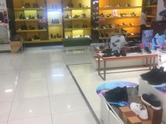 -百盛(中山路店)
