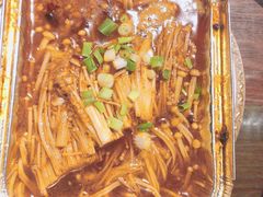 -手抄板凳江南菜(湖滨商业街店)