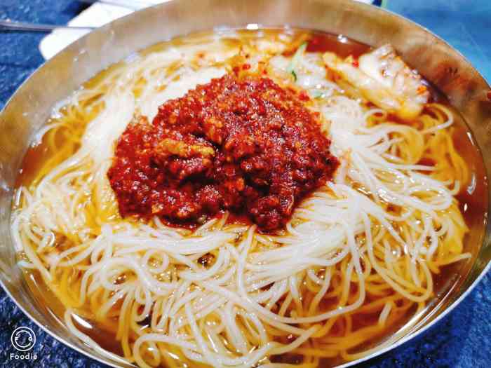 现代烧烤冷面店(银杏路店)-"传闻中的苏区肉酱大冷面 终于拔草了哈 中