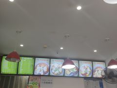 -陈记柳州螺蛳粉(大坪店)