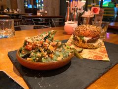 -FAT COW(虹梅路店)