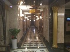 -阳光钱柜KTV(八一路店)