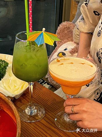 在火锅店里喝鸡尾酒？竟然还那么好喝