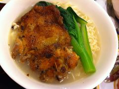H:\相片\food\2013年1月1日&nbsp;金华冰室&nbsp;茅香鸡排公仔面-金华冰厅