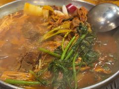 -喇喇排骨火锅·传统韩式脊骨汤(望京西园总店)