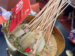 -何师烧烤Pro ·江湖川菜·小龙虾·精酿啤酒(太古里旗舰店)