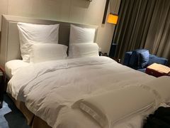 -广州白云机场雅高铂尔曼大酒店