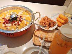 -小鱼小牛·鱼牛干锅·脆鱼火锅(世欧广场店)