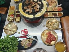 -胡悦里韩式烤肉(芝罘万达广场店)