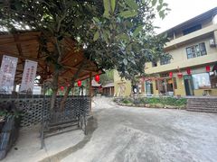 -小洞天柴火土菜馆