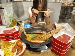 -言玖鲜火锅串串披萨自助(益田假日店)