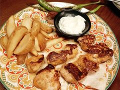 鸡肉卷混盘-Uncle Kosto科斯托·中东菜