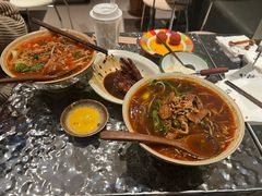-粉八·云南米线·建水烧烤(常熟路店)