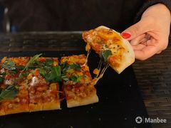 意大利辣肉腸長薄餅-layback cafe & bar