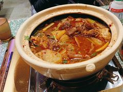 -牛腩之旅·牛腩牛杂煲(经纬汇店)