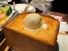 面包诱惑-绿茶餐厅(同成街华联店)