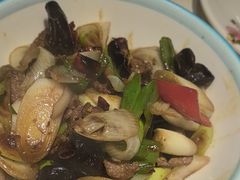 -丁里羊肉小镇(天鹅湖总店)