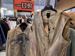 -广州周大福金融中心