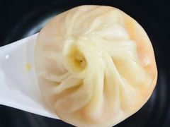 -莱莱小笼·乔艾