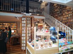 -猫的天空之城概念书店(苏州平江店)